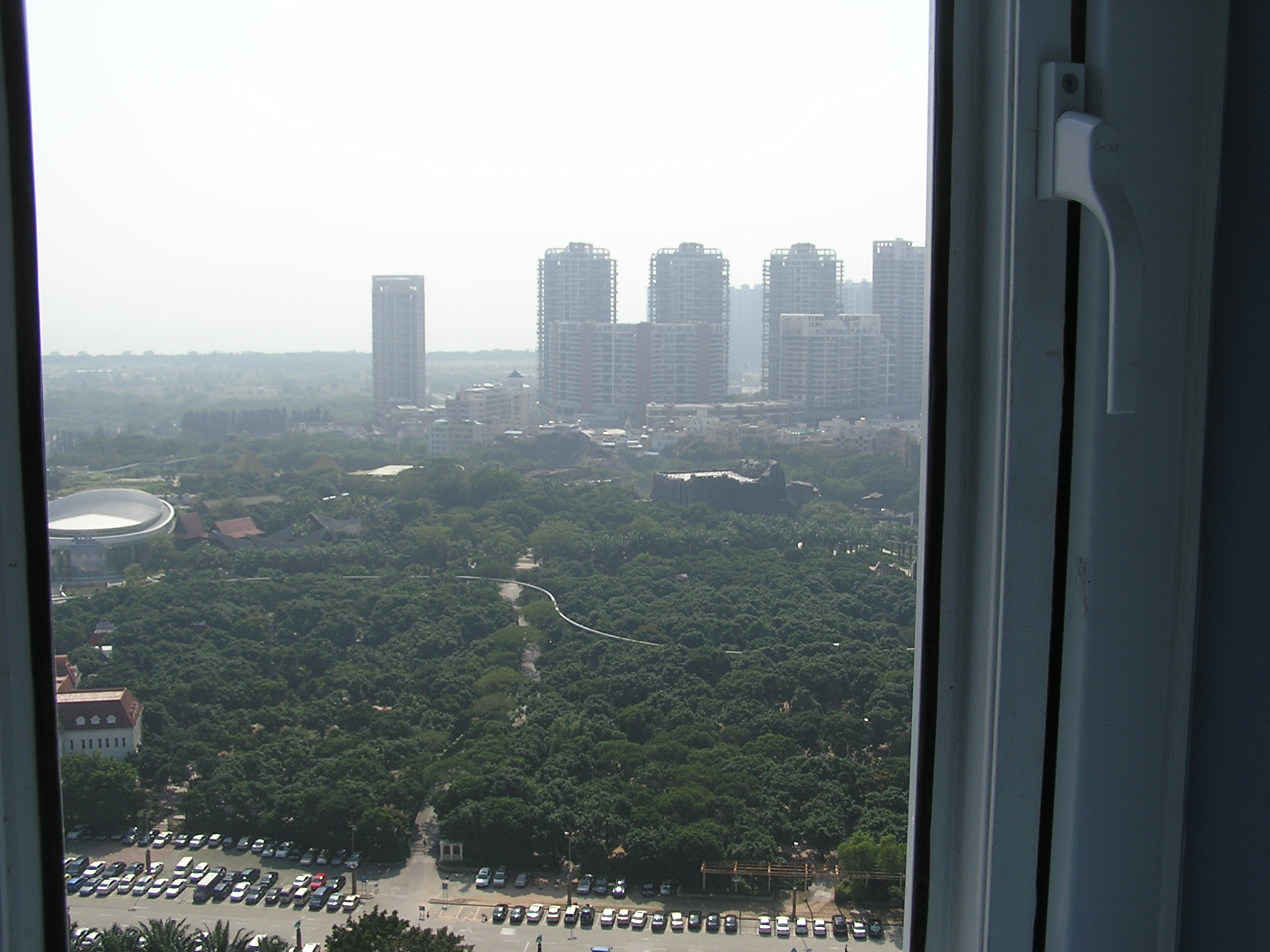 廣州隔音玻璃--噪音到底對人體危害有多大？