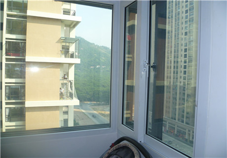 中海陽光玫瑰園-11.jpg 買的房子靠近馬路裝什么隔音窗好?