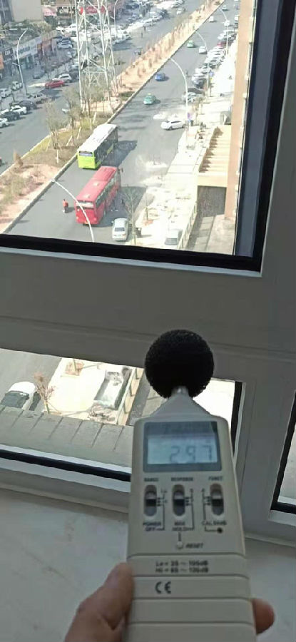 中山匯翠山莊隔音窗1